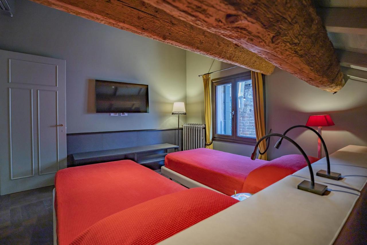 Corte Rubbi 10 Luxury Three-Bedroom Apartment -Dimora Italia - Венеция Экстерьер фото